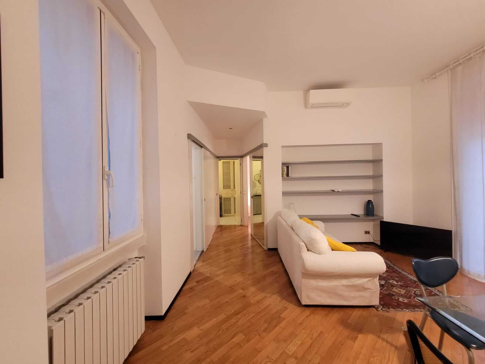 One-room apartment | Via Saffi | Zona Magenta