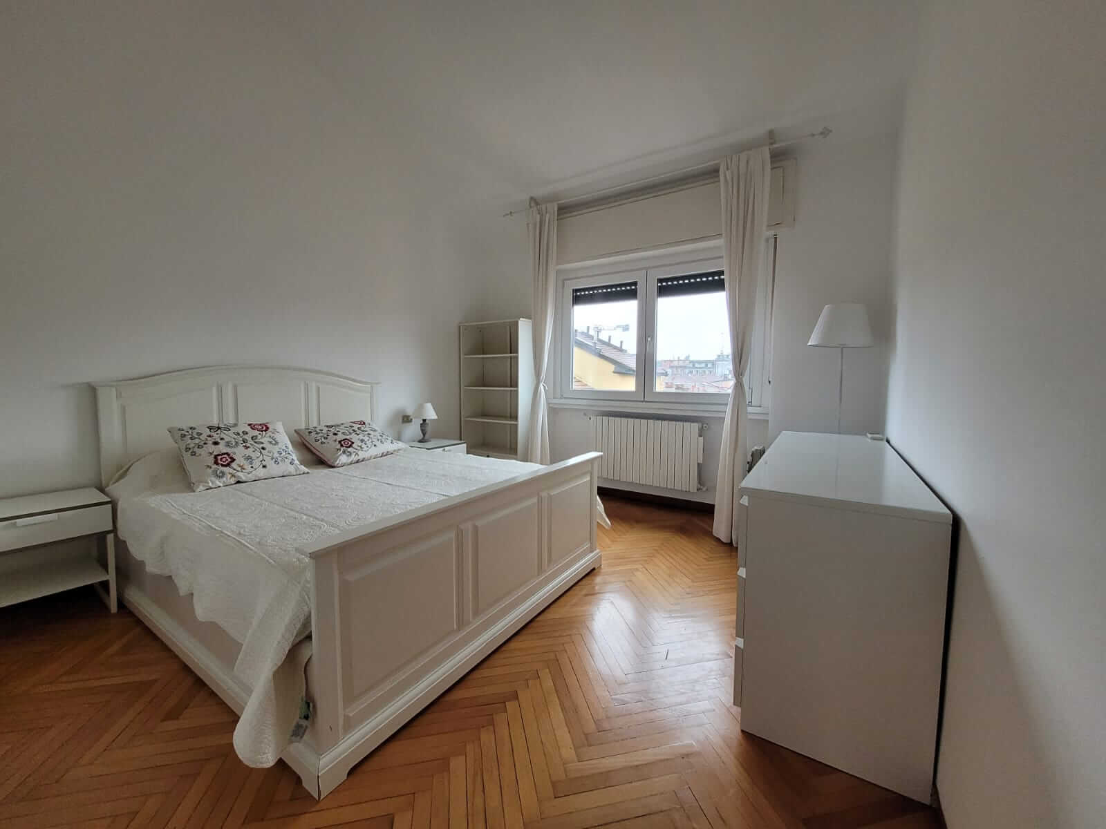 One-room Apartment | Via Ariberto | Zona San Vittore