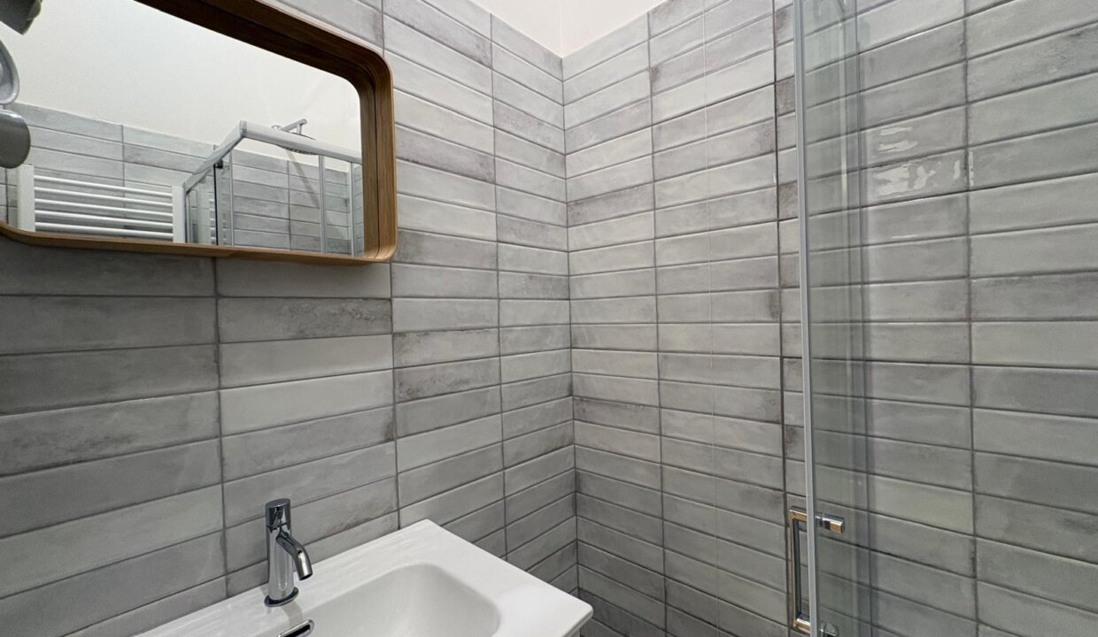 WhatsApp Image 2025-11-27 at 10.20.29