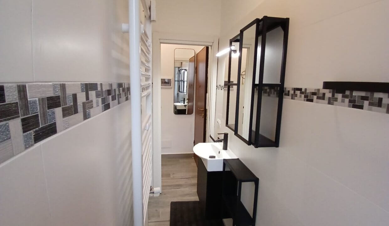 WhatsApp Image 2025-12-05 at 14.10.09