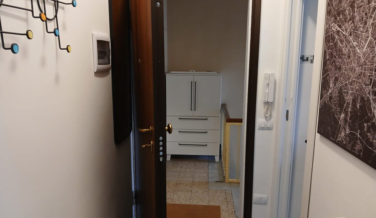 WhatsApp Image 2025-12-05 at 14.10.48